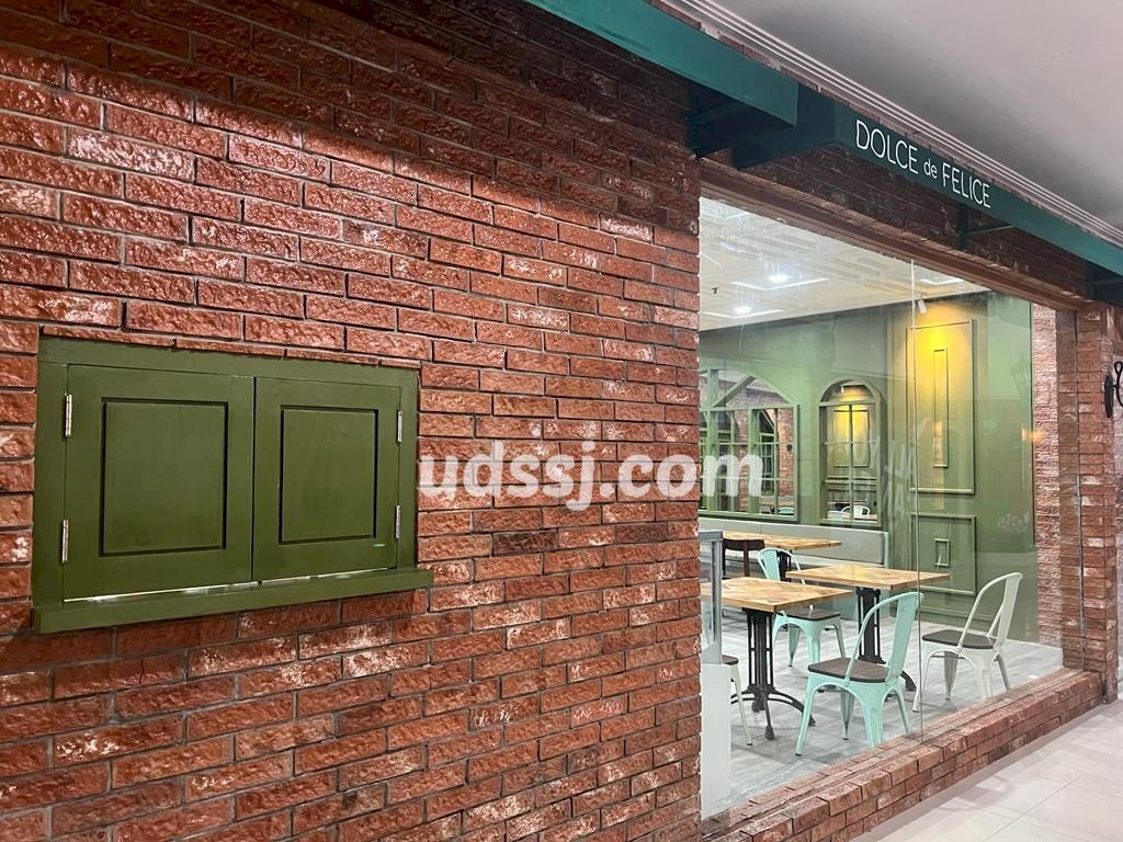 Kombinasi bata tempel dengan cat olive green
